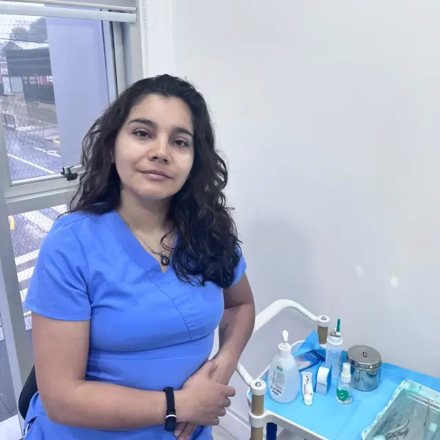 Soley Pérez Hernández, Podóloga certificada y técnico en enfermería con más de 10 años de experiencia en Osorno, Chile